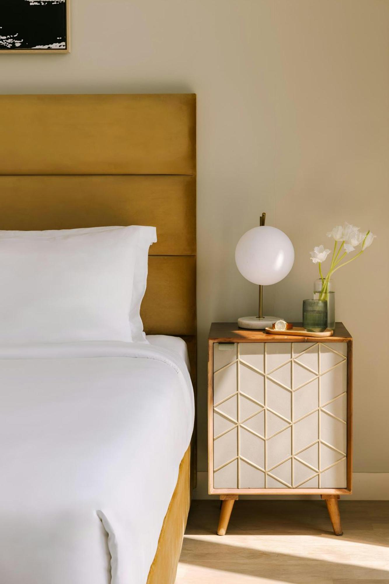 Sonder By Marriott Bonvoy Jbr The Walk Apartments Дубай Екстериор снимка