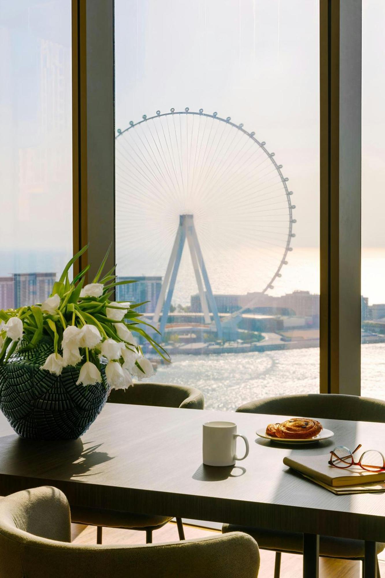 Sonder By Marriott Bonvoy Jbr The Walk Apartments Дубай Екстериор снимка