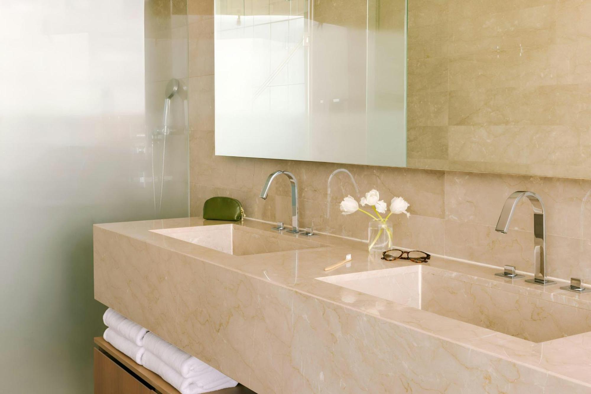 Sonder By Marriott Bonvoy Jbr The Walk Apartments Дубай Екстериор снимка
